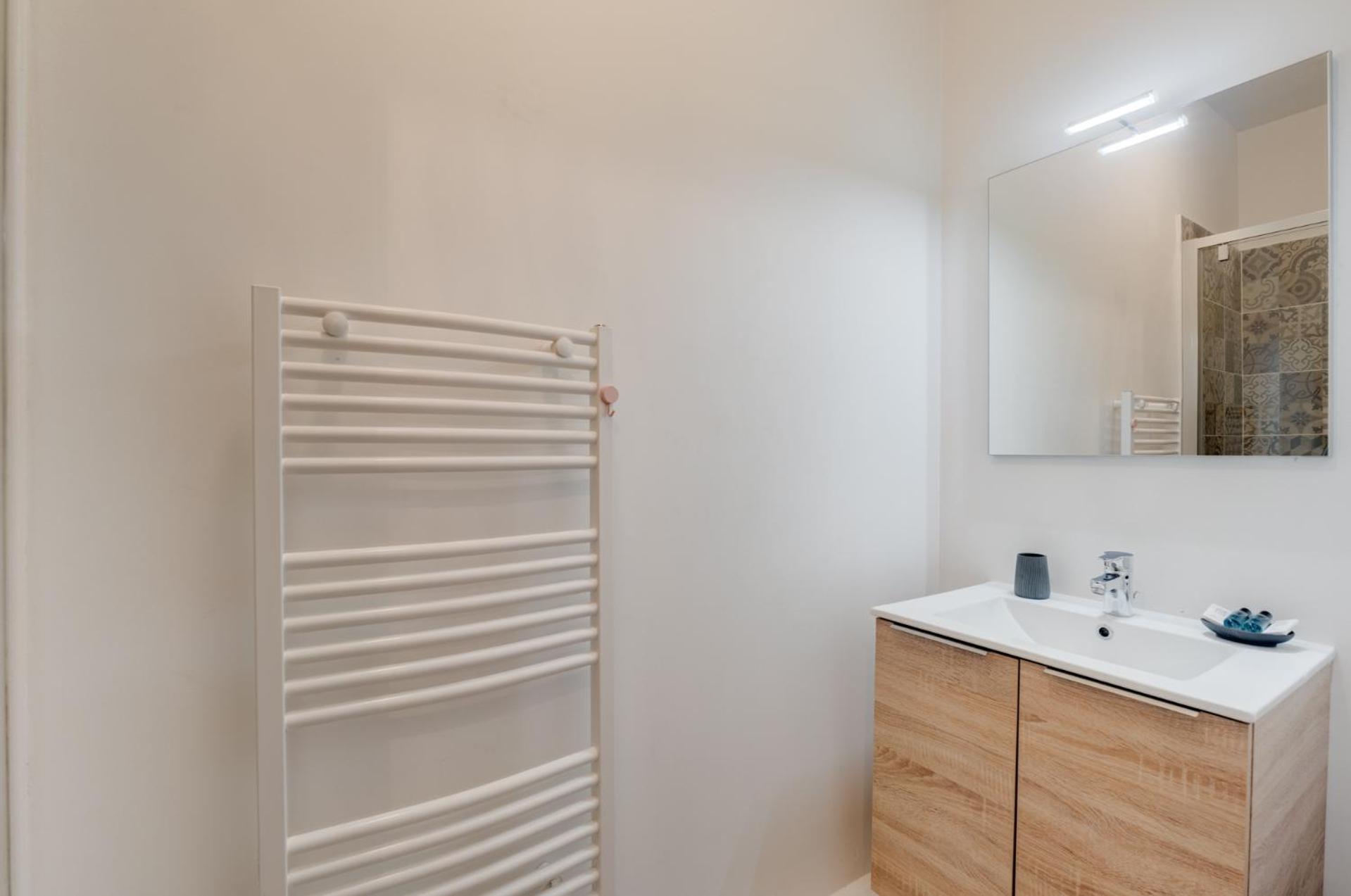Studio Chic Et Lumineux, Garage, Wifi, Clim Toulouse Exteriör bild