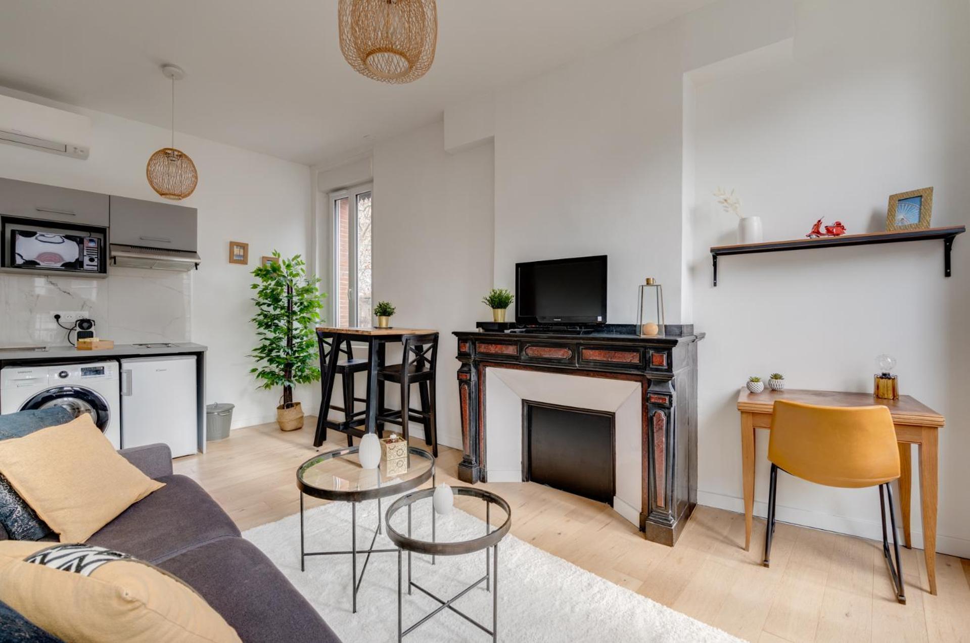 Studio Chic Et Lumineux, Garage, Wifi, Clim Toulouse Exteriör bild