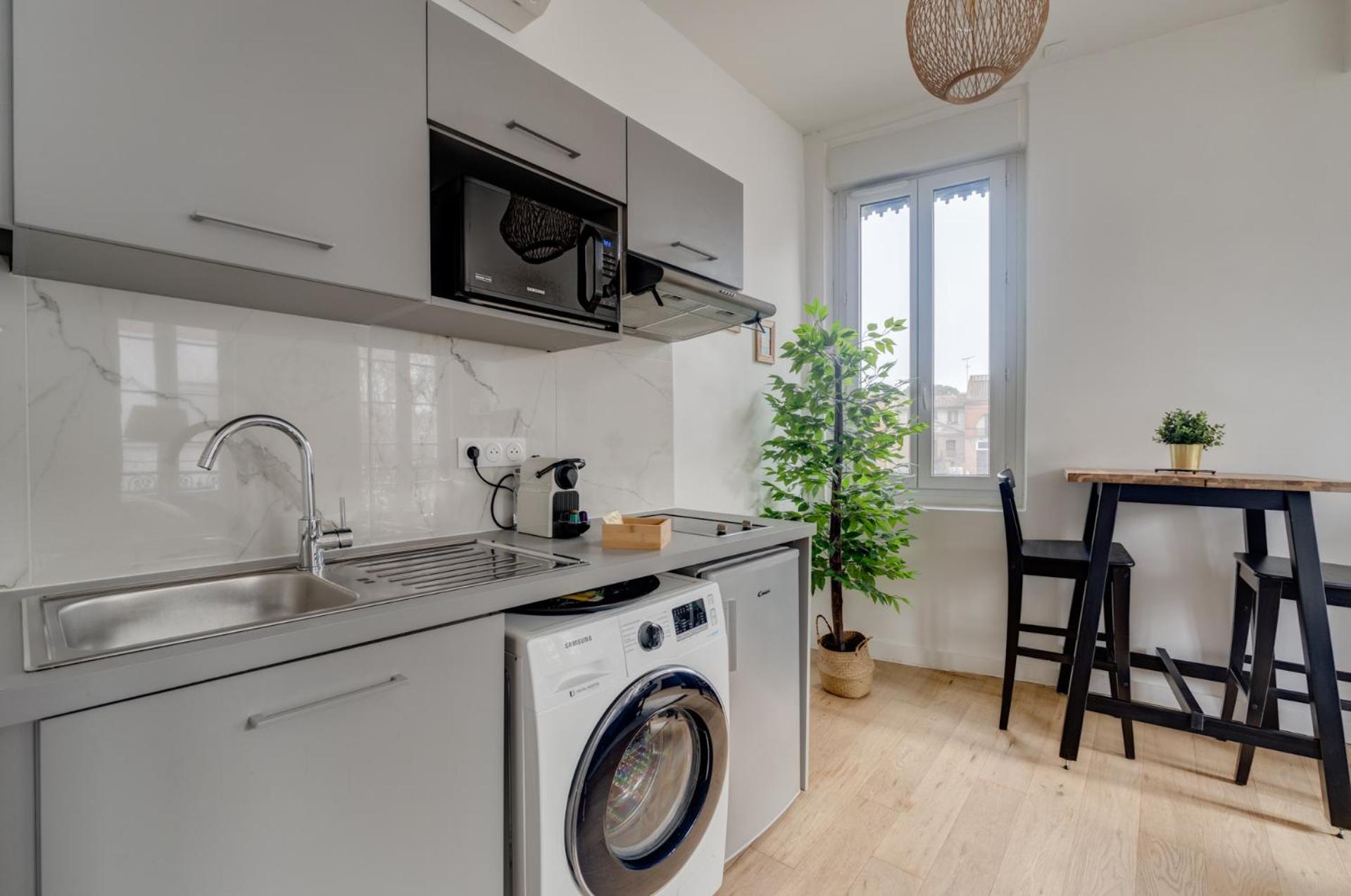 Studio Chic Et Lumineux, Garage, Wifi, Clim Toulouse Exteriör bild